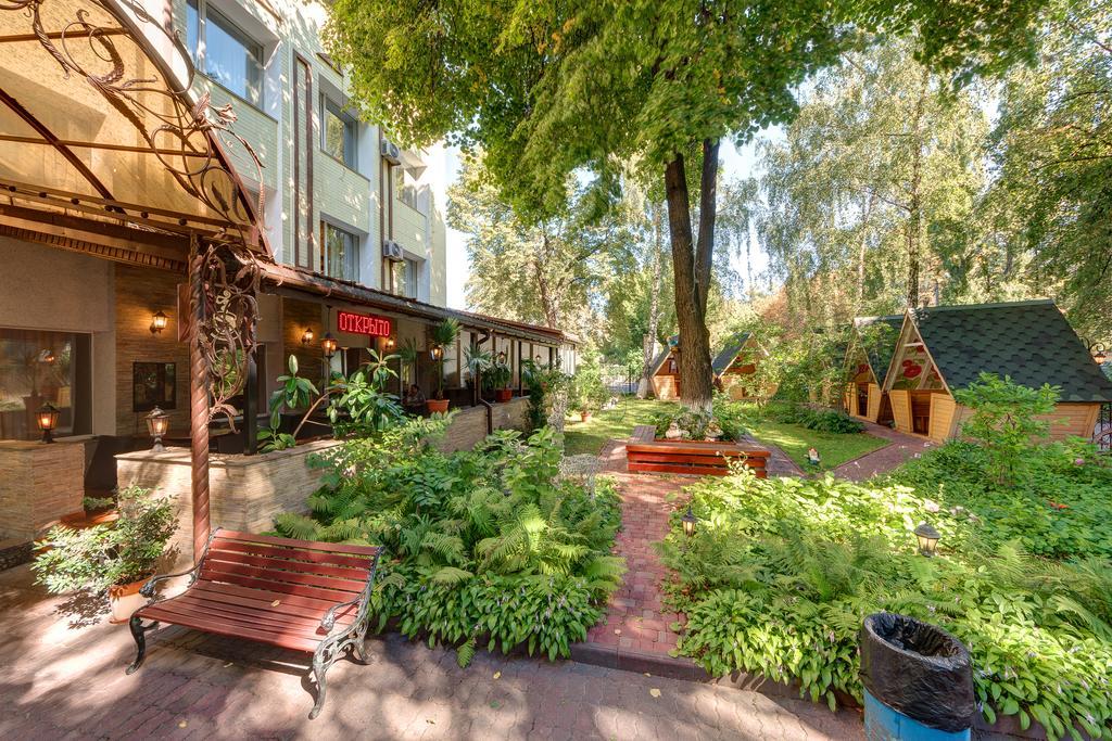 Aleksandria Hotel Kiev Bagian luar foto