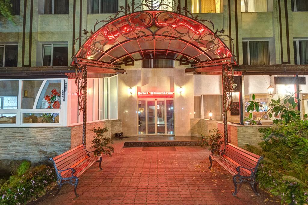 Aleksandria Hotel Kiev Bagian luar foto
