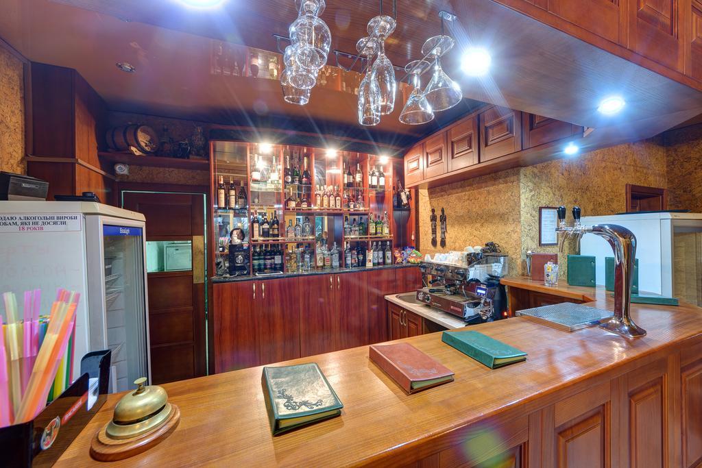 Aleksandria Hotel Kiev Bagian luar foto