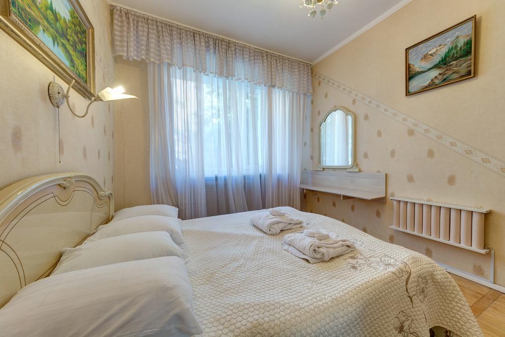 Aleksandria Hotel Kiev Bagian luar foto