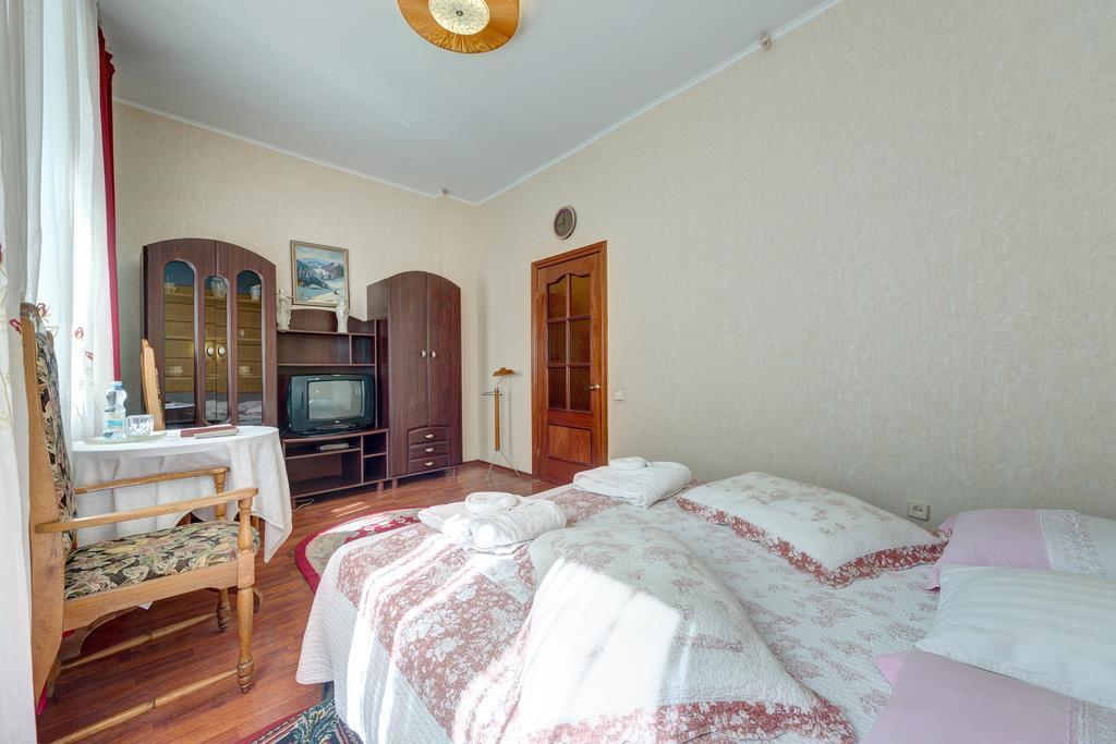 Aleksandria Hotel Kiev Bagian luar foto
