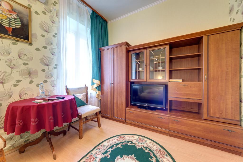 Aleksandria Hotel Kiev Bagian luar foto