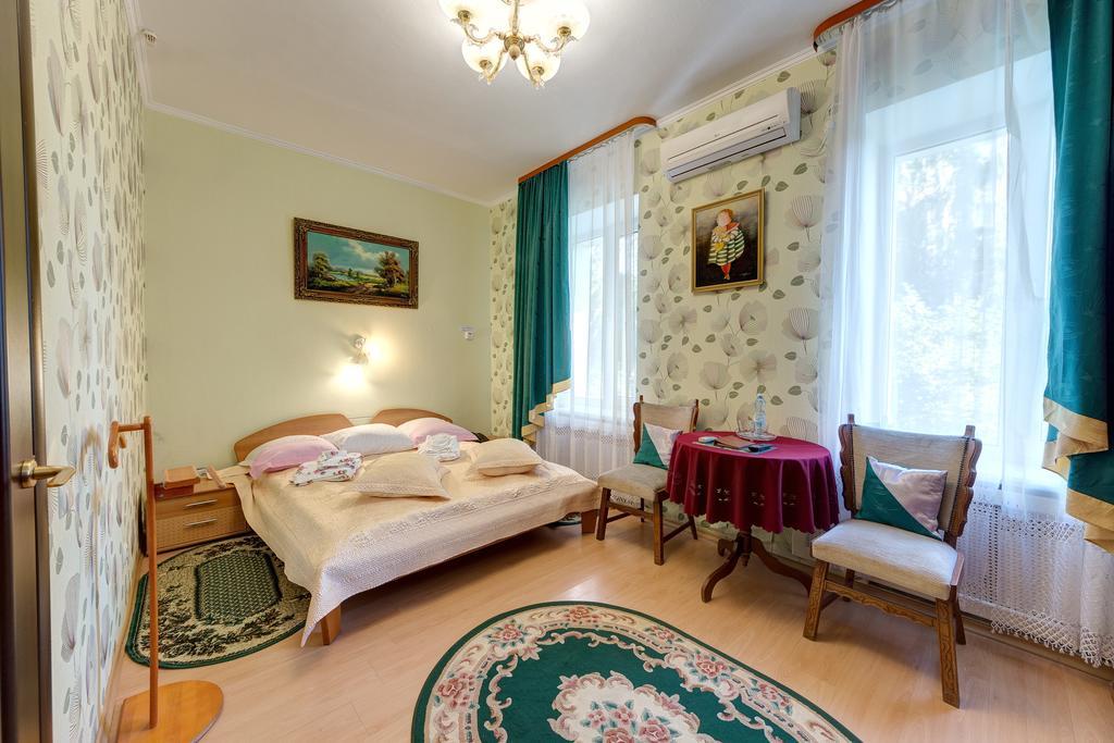 Aleksandria Hotel Kiev Bagian luar foto