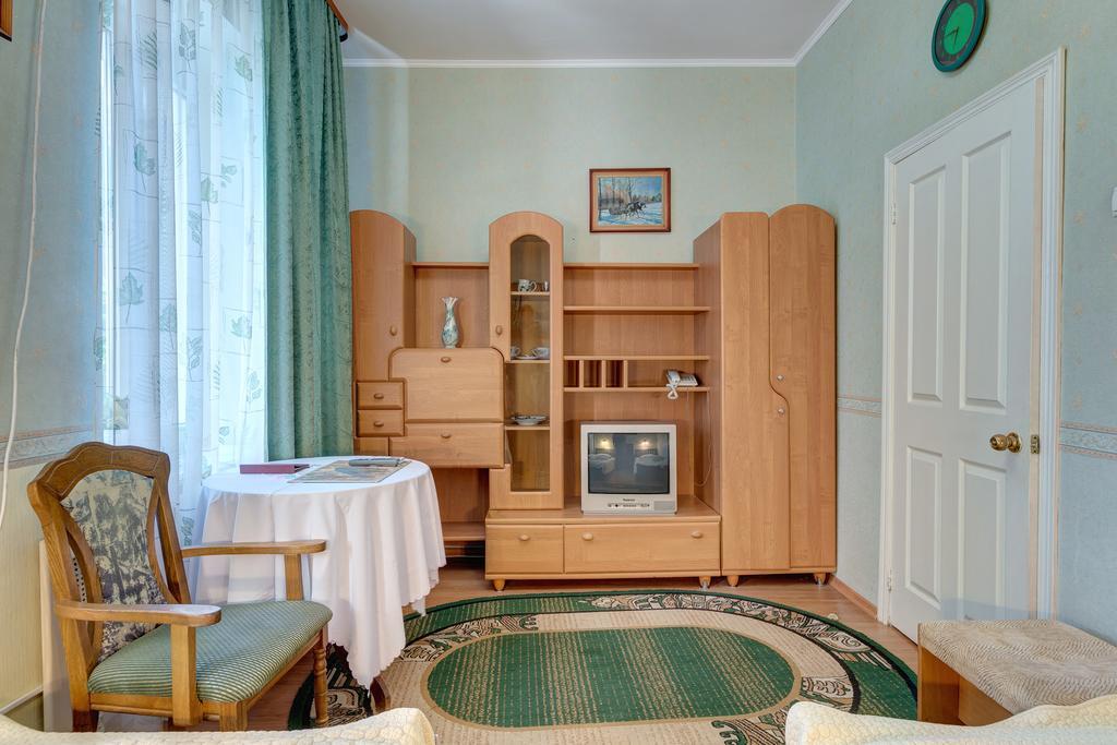 Aleksandria Hotel Kiev Bagian luar foto