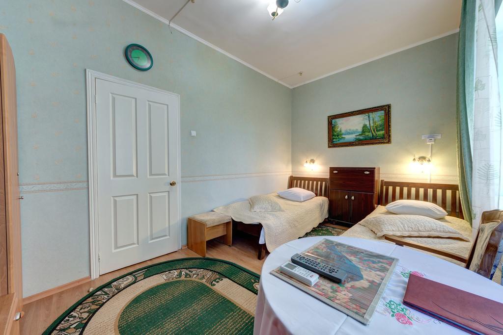 Aleksandria Hotel Kiev Bagian luar foto