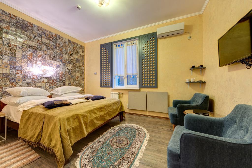 Aleksandria Hotel Kiev Bagian luar foto